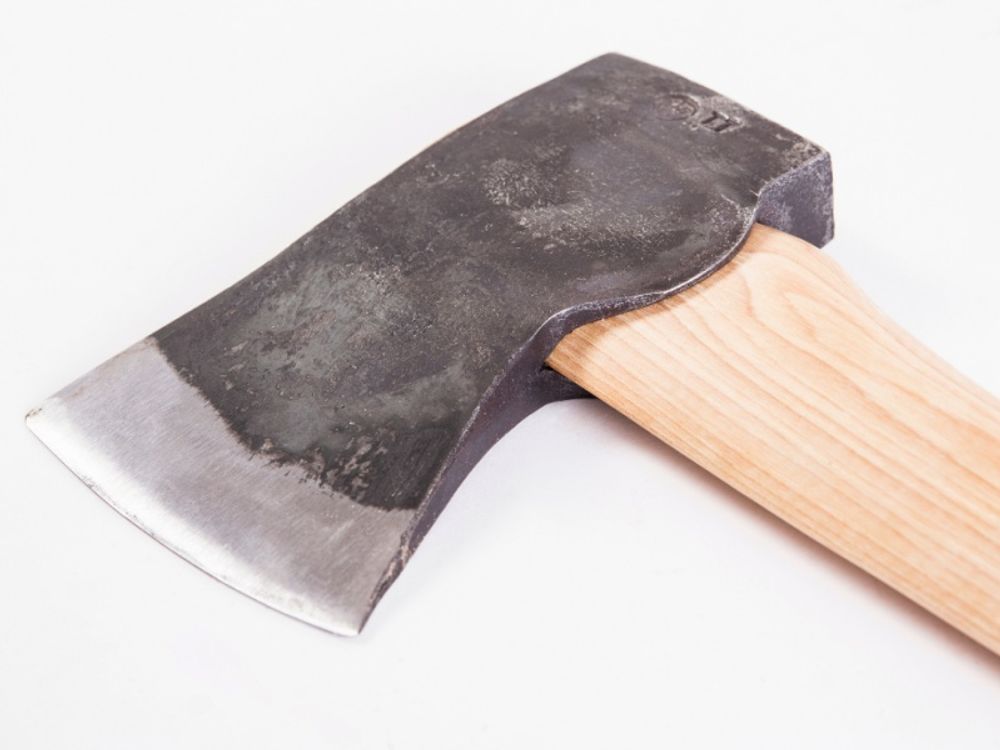 Gränsfors Amerikansk Felleøks 81 cm buet skaft